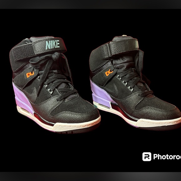 Nike Revolution Sky High Dunk with Hidden Wedge Size 7 - Picture 14 of 14